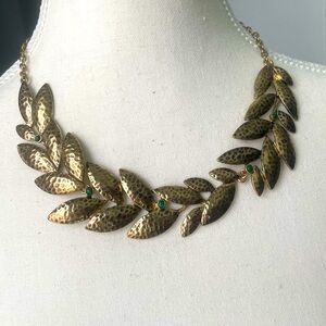 Necklace, Gold toned laurel wreath